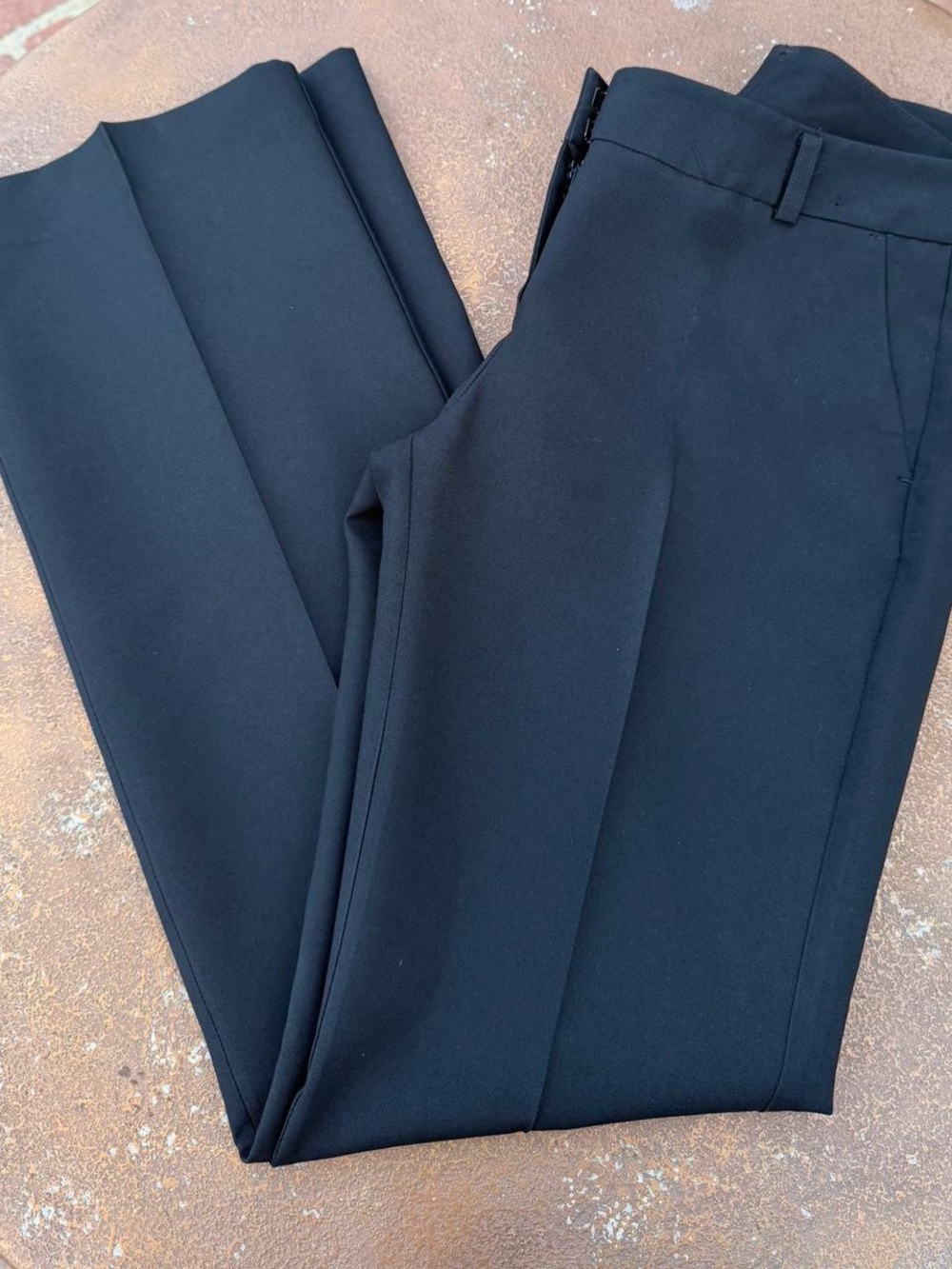 Banana Republic black low rise contoured fit slacks trousers Size 2 #formalwear - Picture 3 of 7